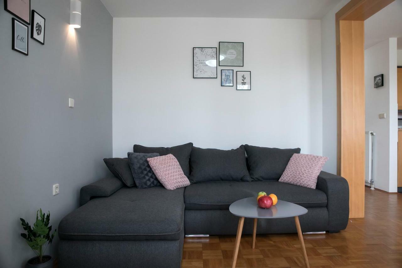 Apartma Spelca Banovci Ngoại thất bức ảnh