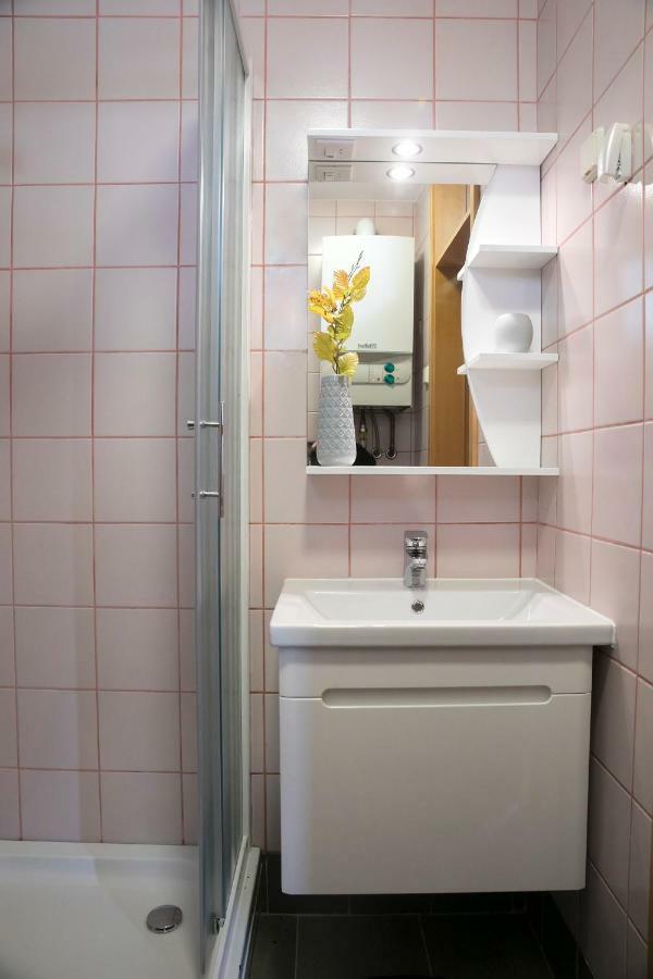 Apartma Spelca Banovci Ngoại thất bức ảnh